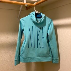 Nike dri-fit jacket 💙🥼
